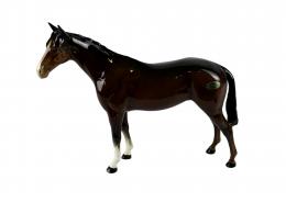 768 - FIGURA DE PORCELANA INGLESA