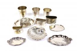 736 - LOTE VARIADO DE PLATA Y METAL PLATEADO