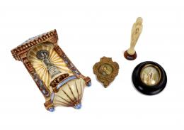 1290 - LOTE RELIGIOSO DE BENDITERA, 2 MINIATURAS Y VIRGEN DE FATIMA