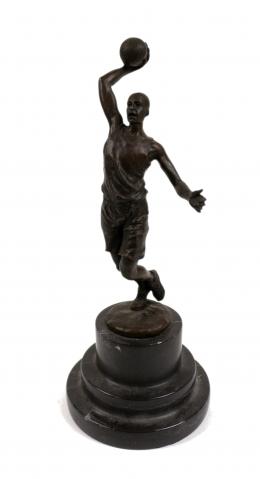 1119 - FIGURA DE JUGADOR DE BASQUET EN BRONCE