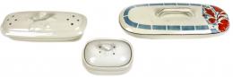 789 - TRES PIEZAS DE LAVABO EN PORCELANA