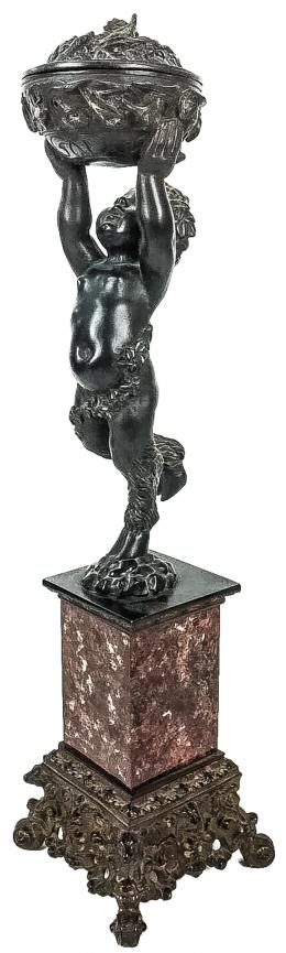 1043 - FIGURA DECORATIVA DE LA SEGUNDA MITAD DEL S.XX