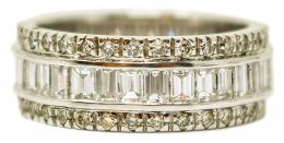 71 - ANILLO MEDIA ALIANZA CON BAGUETTES Y BRILLANTES
