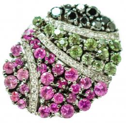 67 - ANILLO CON DIAMANTES Y TURMALINAS