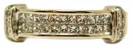 66 - ANILLO CON DIAMANTES TALLA PRINCESA