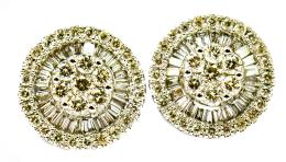 126 - PENDIENTES ROSETONES CON DIAMANTES