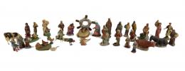 907 - LOTE DE FIGURAS DE PESEBRE