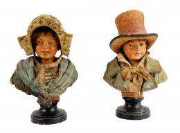 823 - PAREJA DE FIGURAS DE FINALES DEL S.XIX PPS DEL S.XX
