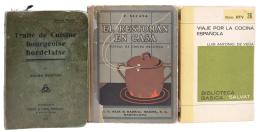271 - TRES LIBROS DE COCINA