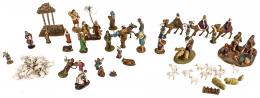 906 - LOTE DE FIGURAS DE BELÉN