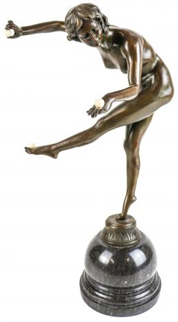 780 - "MALABARISTA" FIGURA CRISOELEFANTINA