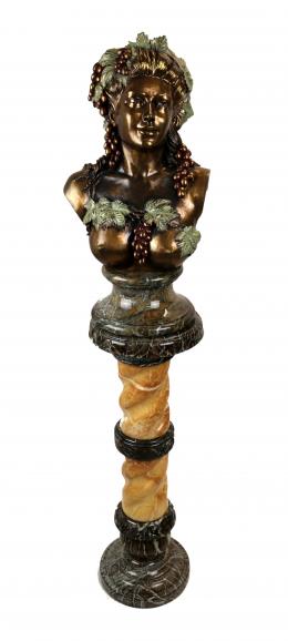 1076 - BUSTO DE JOVEN SOBRE PEANA ULTIMO CUARTO DEL S.XX