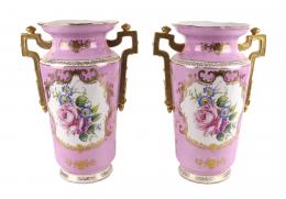 1086 - PAREJA DE JARRONES EN PORCELANA