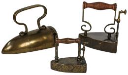 1177 - TRES PLANCHAS DECORATIVAS