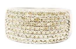 46 - ANILLO CON BRILLANTES