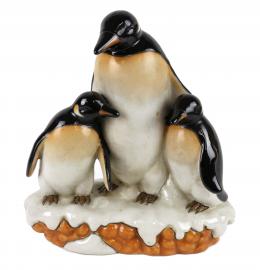 449 - FIGURA EN PORCELANA "PINGÜINOS"