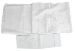 767 - SÁBANA Y FUNDA DE ALMOHADA EN HILO DEL PRIMER TERCIO S.XX