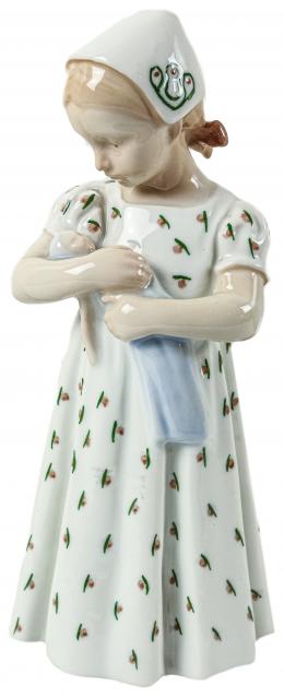 439 - FIGURA EN PORCELANA DANESA "B&G"