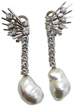 120 - PENDIENTES CON BRILLANTES Y PIEDRA BARROCA