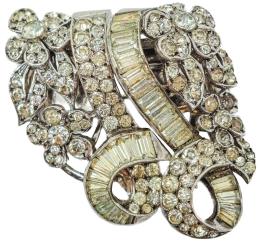 74 - BROCHE CLIP DE PPS. DEL S.XX