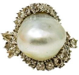 66 - ANILLO CON PERLA BARROCA Y BRILLANTES