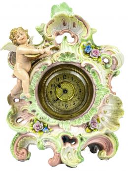 750 - PEQUEÑO RELOJ DE SOBREMESA DEL PRIMER TERCIO S.XX