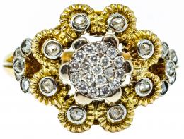 77 - ANILLO ROSETÓN CON BRILLANTES