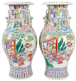 398 - PAREJA DE JARRONES ORIENTALES DEL ÚLTIMO TERCIO S.XX