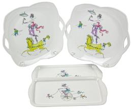 435 - CUATRO BANDEJAS EN PORCELANA AÑOS 60