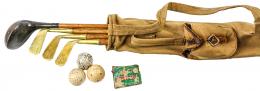 930 - JUEGO DE PALOS DE GOLF PARA NIÑO