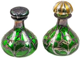 50 - PAREJA DE PEQUEÑAS BOTELLAS PERFUMERO