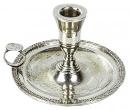 653 - CANDELERO EN PLATA DE MEDIADOS DEL S.XX