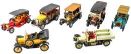 193 - COLECCION DE COCHECITOS DE JUGUETE AÑOS 70
