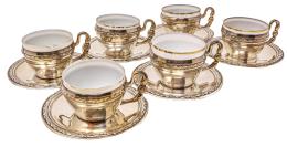 968 - SEIS TAZAS DE METAL PLATEADO