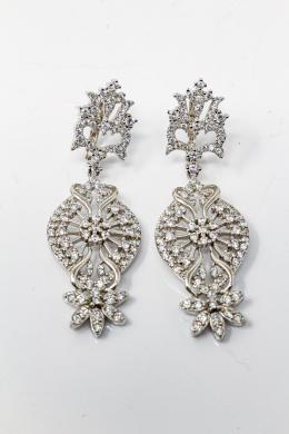 135 - PENDIENTES LARGOS EN PLATA
