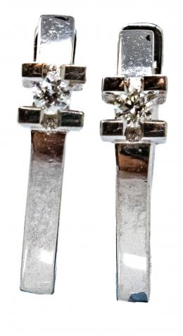 142 - PENDIENTES MEDIA CRIOLLA CON BRILLANTES