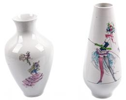 468 - DOS JARRONES EN PORCELANA DE LOS AÑOS 60