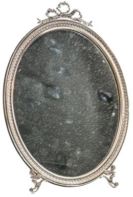 787 - ESPEJITO DE SOBREMESA EN PLATA DEL ÚLTIMO TERCIO DEL S.XX