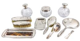 757 - CONJUNTO DE TOCADOR EN CRISTAL Y PLATA DE MEDIADOS S.XX