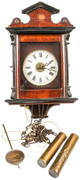 854 - PEQUEÑO RELOJ DE PARED DE FINALES DEL S.XIX