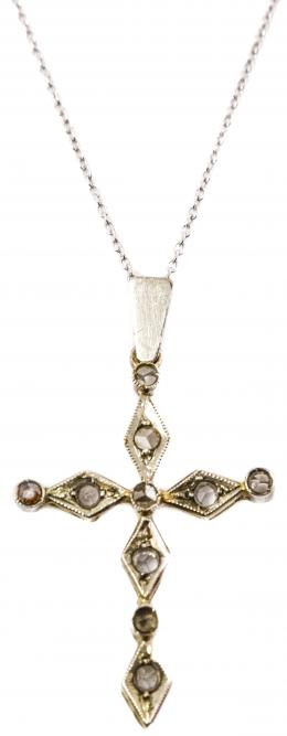 146 - CRUZ COLGANTE CON BRILLANTES