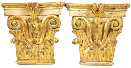 921 - PAREJA DE CAPITELES DECORATIVOS