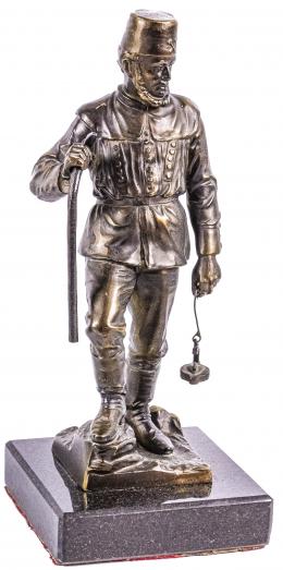 854 - FIGURA EN CALAMINA DEL PRIMER TERCIO DEL S.XX