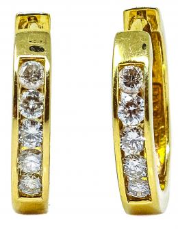 117 - PENDIENTES ARGOLLAS CON BRILLANTE