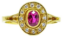 200 - SORTIJA ROSETÓN CON RUBÍ Y BRILLANTES