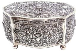 675 - CAJA JOYERO DEL PRIMER CUARTO DE  SIGLO XX