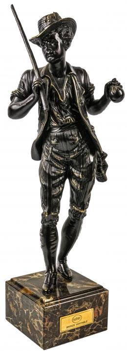 850 - FIGURA EN BRONCE PATINADO