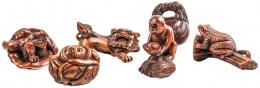 391 - COLECCIÓN DE SEIS NETSUKE DE MADERA