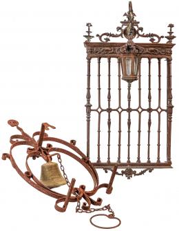 889 - CAMPANA Y REJA DE PRINCIPIOS DEL S.XX
