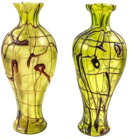 49 - PAREJA DE JARRONES ESTILO LOETZ